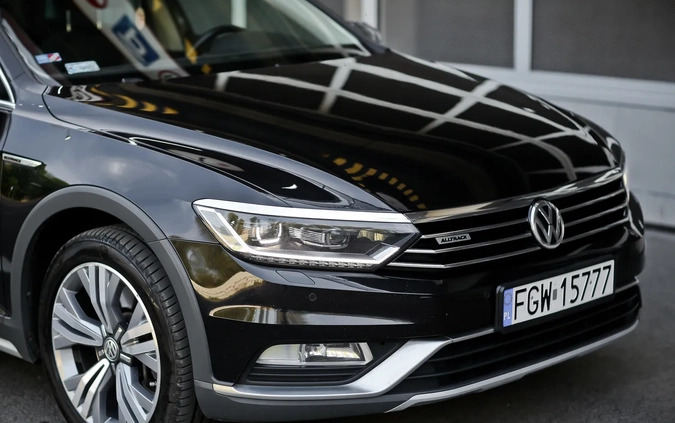 Volkswagen Passat cena 79900 przebieg: 221700, rok produkcji 2016 z Kłodawa małe 781
